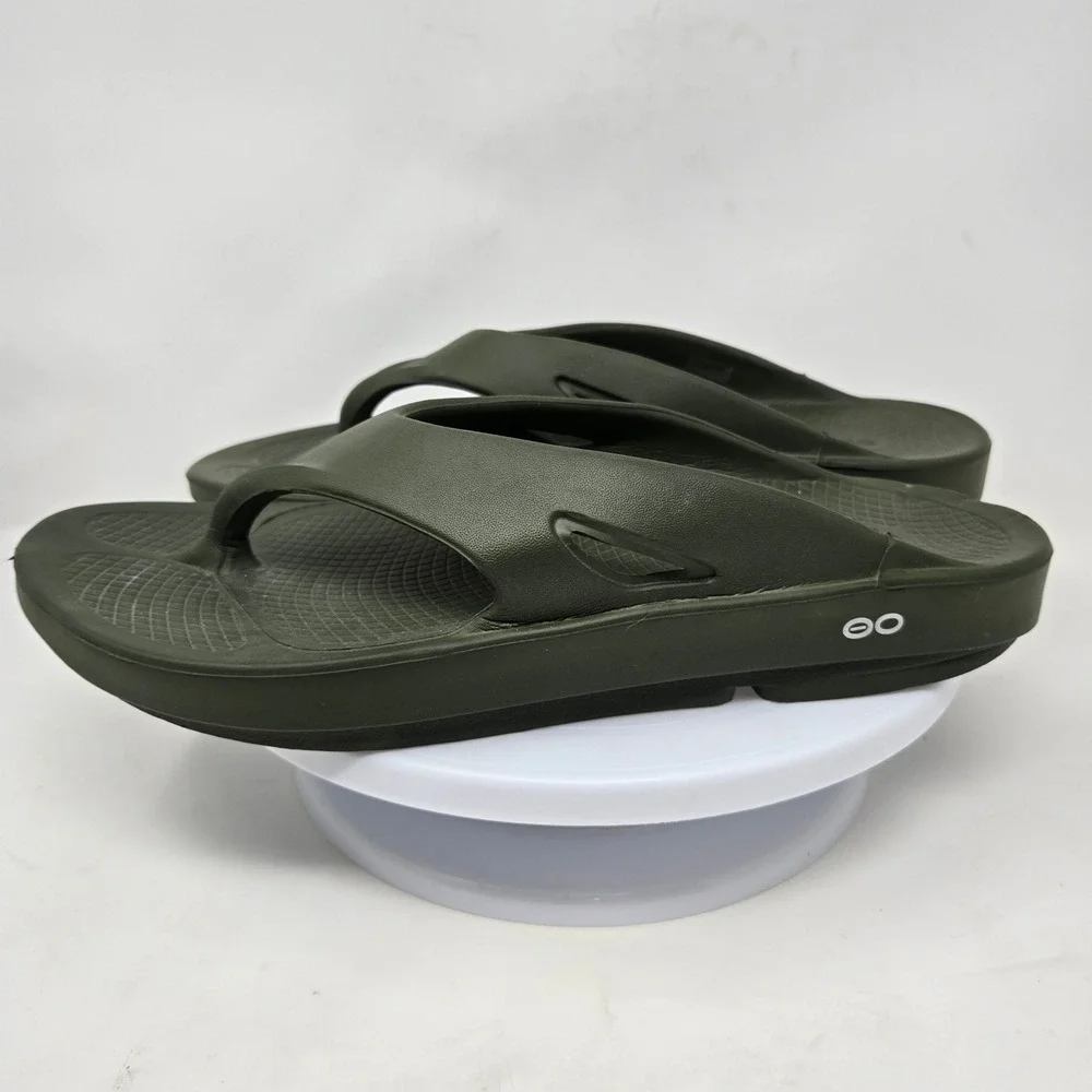 OOFOS OOriginal Recovery Sandals Forest Green Mens 13 Womens 15 Flip Flops 1100
